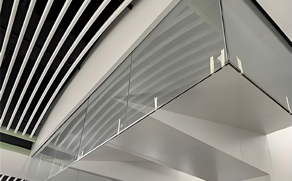 惠农玻璃挡烟垂壁