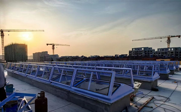 消防惠农排烟窗工作原理