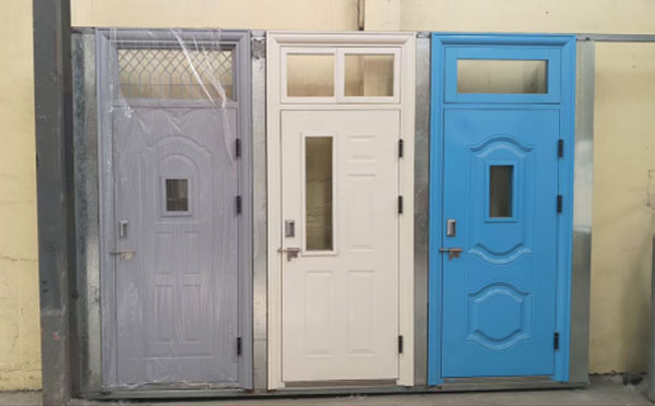 惠农学校教室门